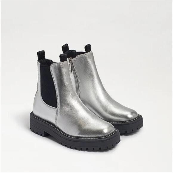 Sam EdelmanLaguna Boots 4 NWOT Silver Leather Big Kids Girls Ankle Bootie